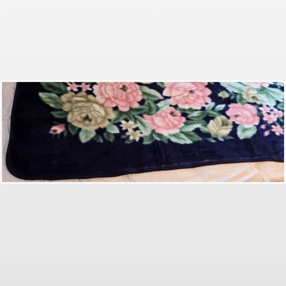 None vintage queen